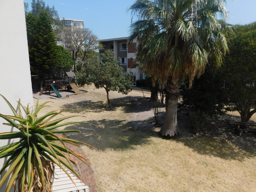 To Let 2 Bedroom Property for Rent in Claremont Western Cape